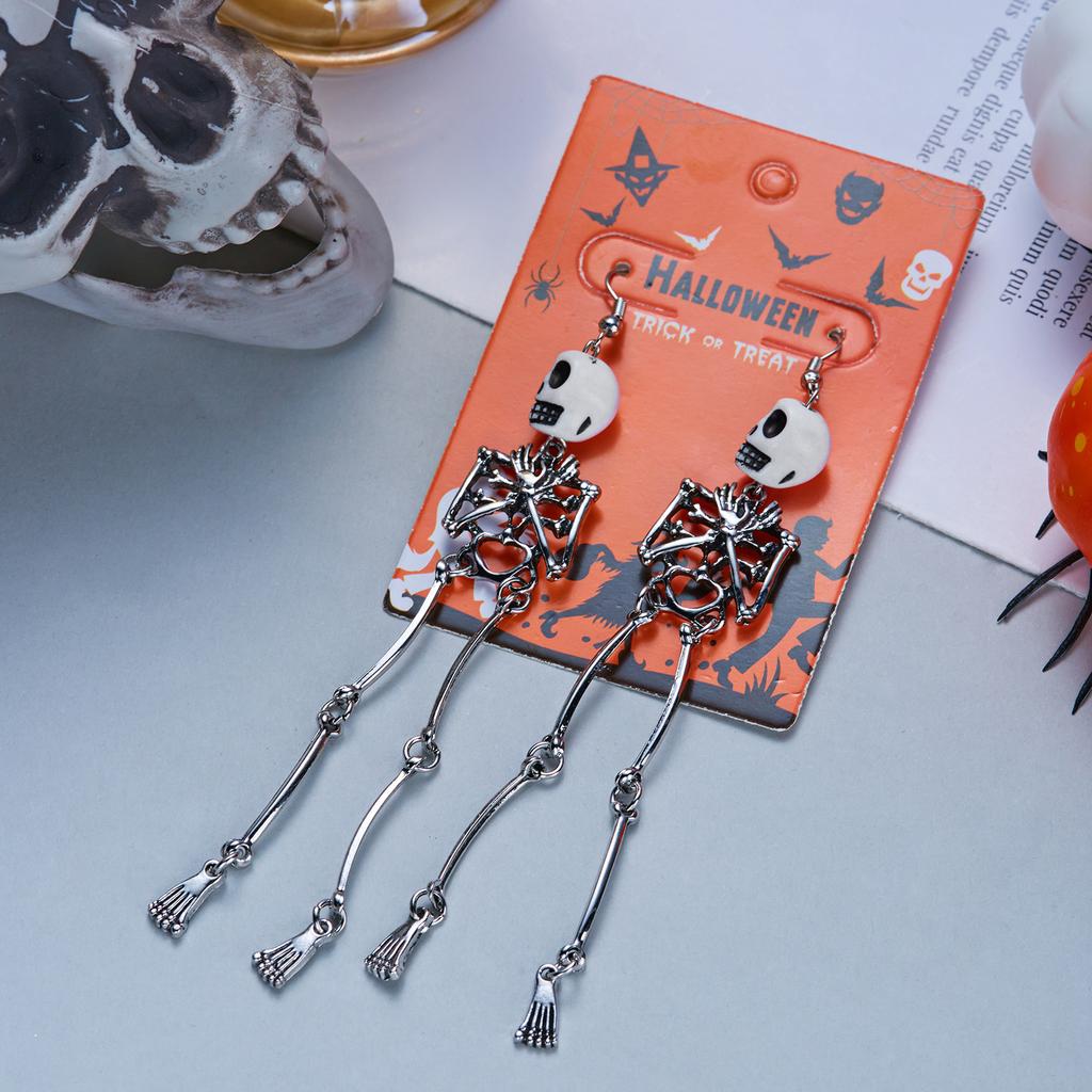 Trendy Creative Halloween Skull Long Drop Earrings for Women Gothic Metal Skull Head Dangle Earrings Statement Holiday Jewelry