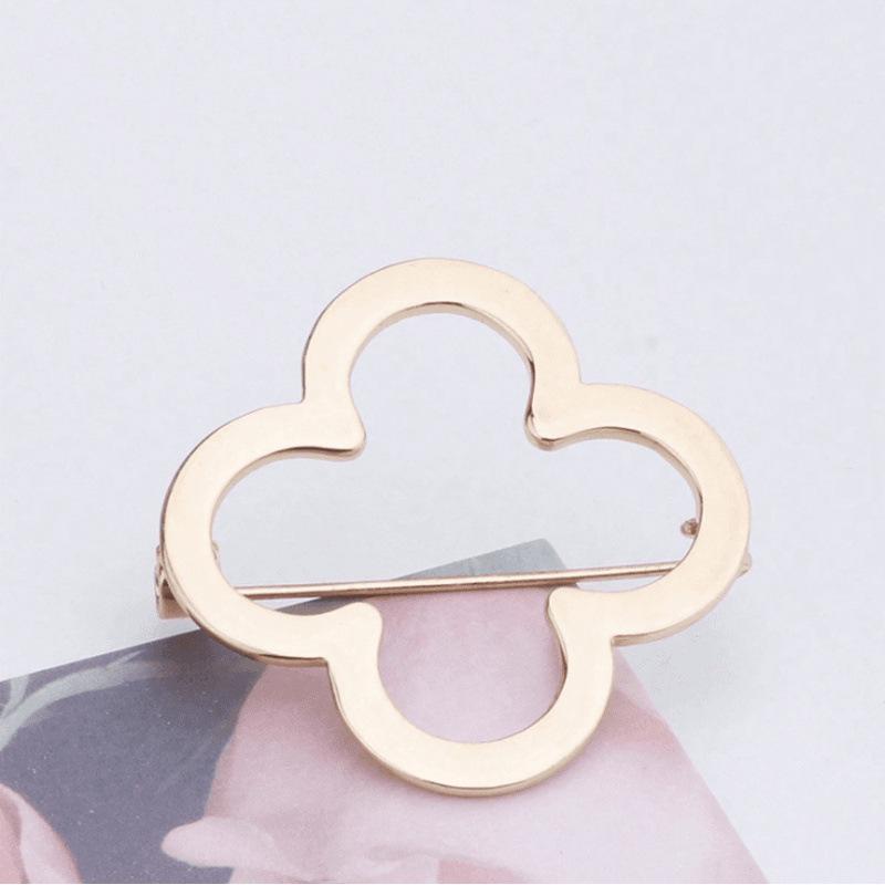 Exquisite Korean-Japanese Four-Leaf Clover Brooch Pin - Simple & Versatile Accessory