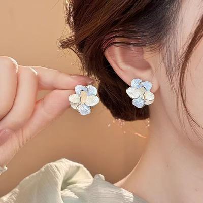 French Metal Geimetric Flower Earrings for Women Fashion Oil Dripping Colorful Flower Stud Earrings Party Wedding Jewelry Gifts