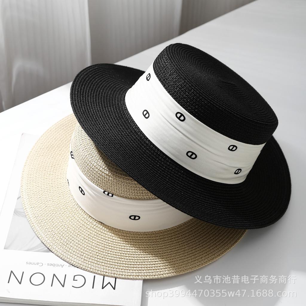 Straw hat women's summer sunshade sunscreen temperament flat top top hat Internet celebrity seaside Hepburn style straw beach hat