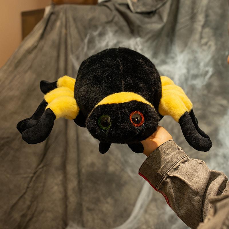 Stuffed Simulation Spider Plush Toy Soft Furry Insect Huggable Black Spider Cute Trick Props Funny Doll Great Holiday Gift