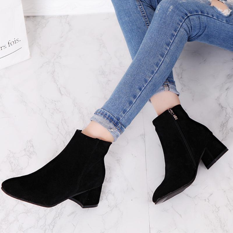 Women Ankle Boots Fashion Pointed Toe Matte Velvet Side Zipper with Thick Heel Medium Heel Plus Size