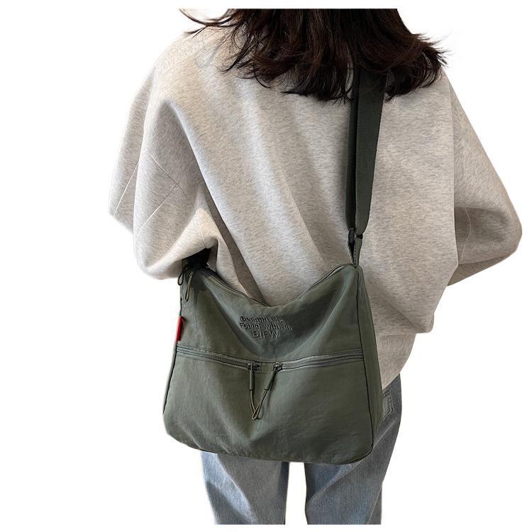 Korean Style Women's Simple Large Capacity Canvas Crossbody Bag