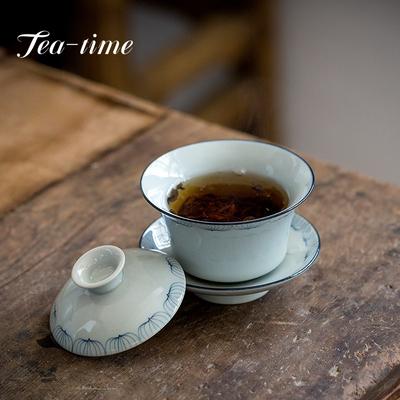 150ml Antique Hand-painted Lotus Art Ceramic Gaiwan Tea Maker Tea Tureen Cover Bowl with Lid Kung Fu Teaware Set Tea Ceremony
