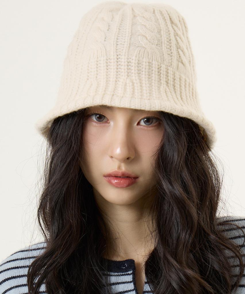 UNKNOWN PLANET Cable Bucket Hat 4 Colors