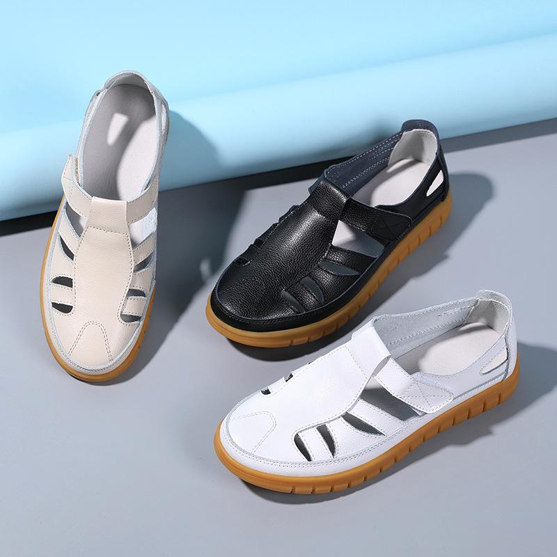 BrandNew SpringSeason Lady Sandals Hollow Hole FootPairs Beans FootPairs DailyWear Mother Genuine Leather Flat White FootPairs