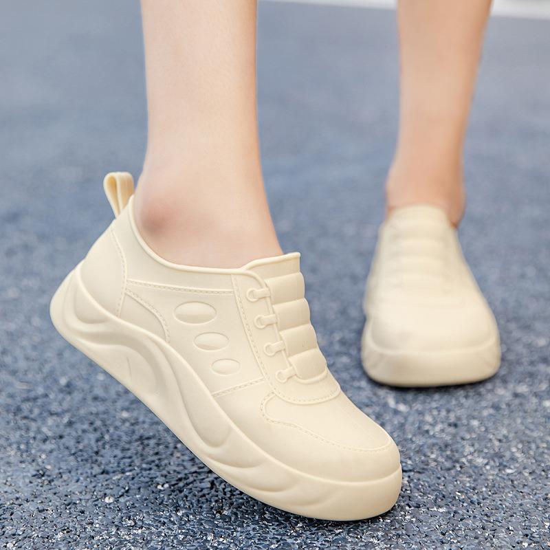 Four seasons cute lightweight low-top rain boots women's height-increasing soft-soled outer wear non-slip waterproof shoes soft-soled rain shoes