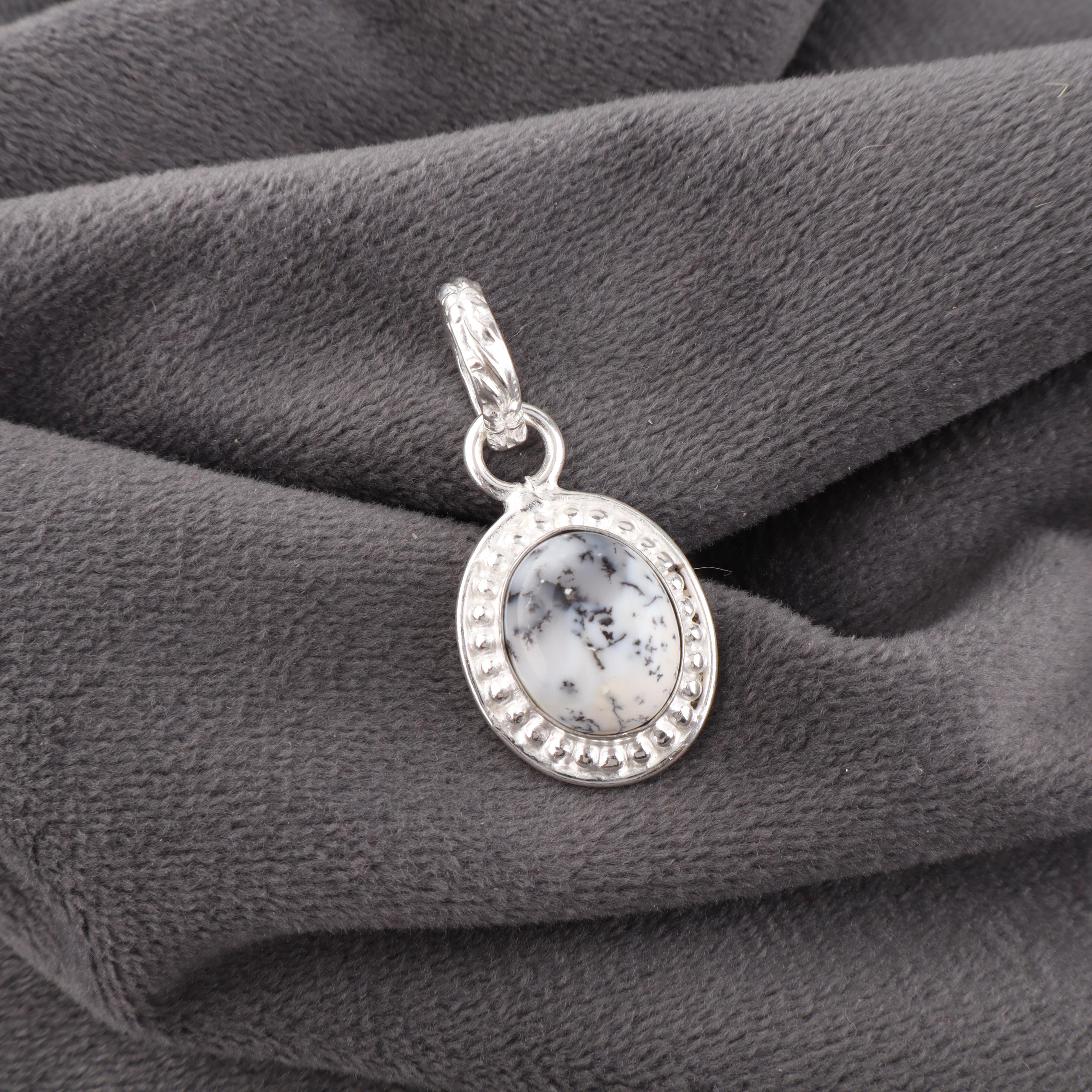 

Украшения из дендритового опала, Подвеска из стерлингового серебра 925 пробы, Великолепная серебряная подвеска ручной работы для подарка на День благодарения 1.20 Inches синий