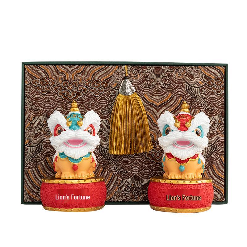 Creative Foshan Wusheng Lion Cultural Gift Set - Elegant Handicraft for Leaders, Clients, and Friends' Birthdays