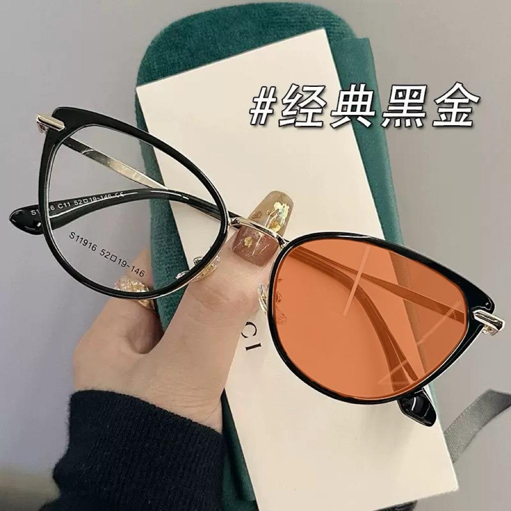 Retro Photochromic Myopia Glasses Fashion Anti Blue Light Cat Eye Flat Glasses for Women Vintage Eyewear