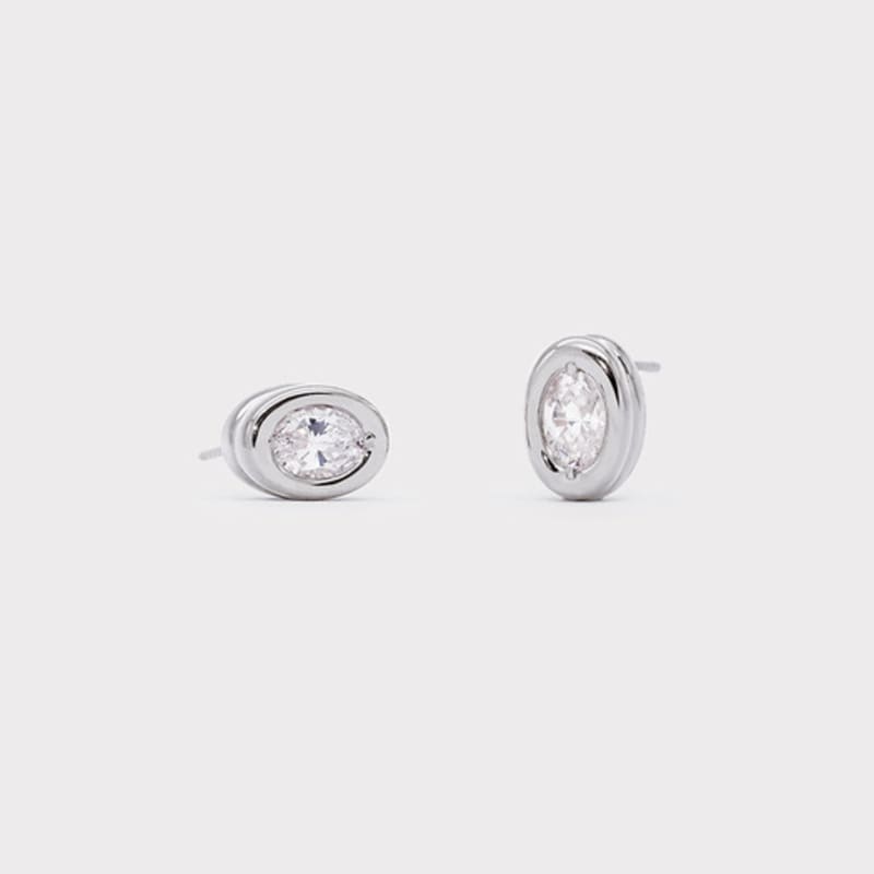 CUD Duet Oval Earring