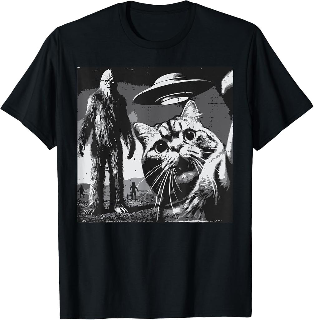 Sasquatch Cat Ufo Selfie Bigfoot Kitten Meme Women Girls Kid T-Shirt