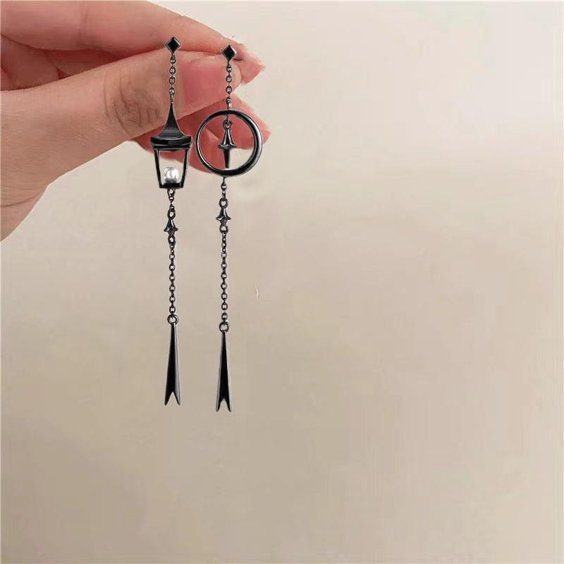 "Exquisite 2025 Su Earrings: Simple, Elegant, and Luxurious"