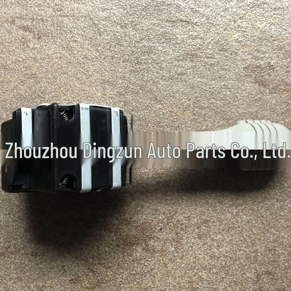 

Compatible Turn Signal Switch for Renault Twingo C06 1.2 16V - Part 7701046629/7701054305