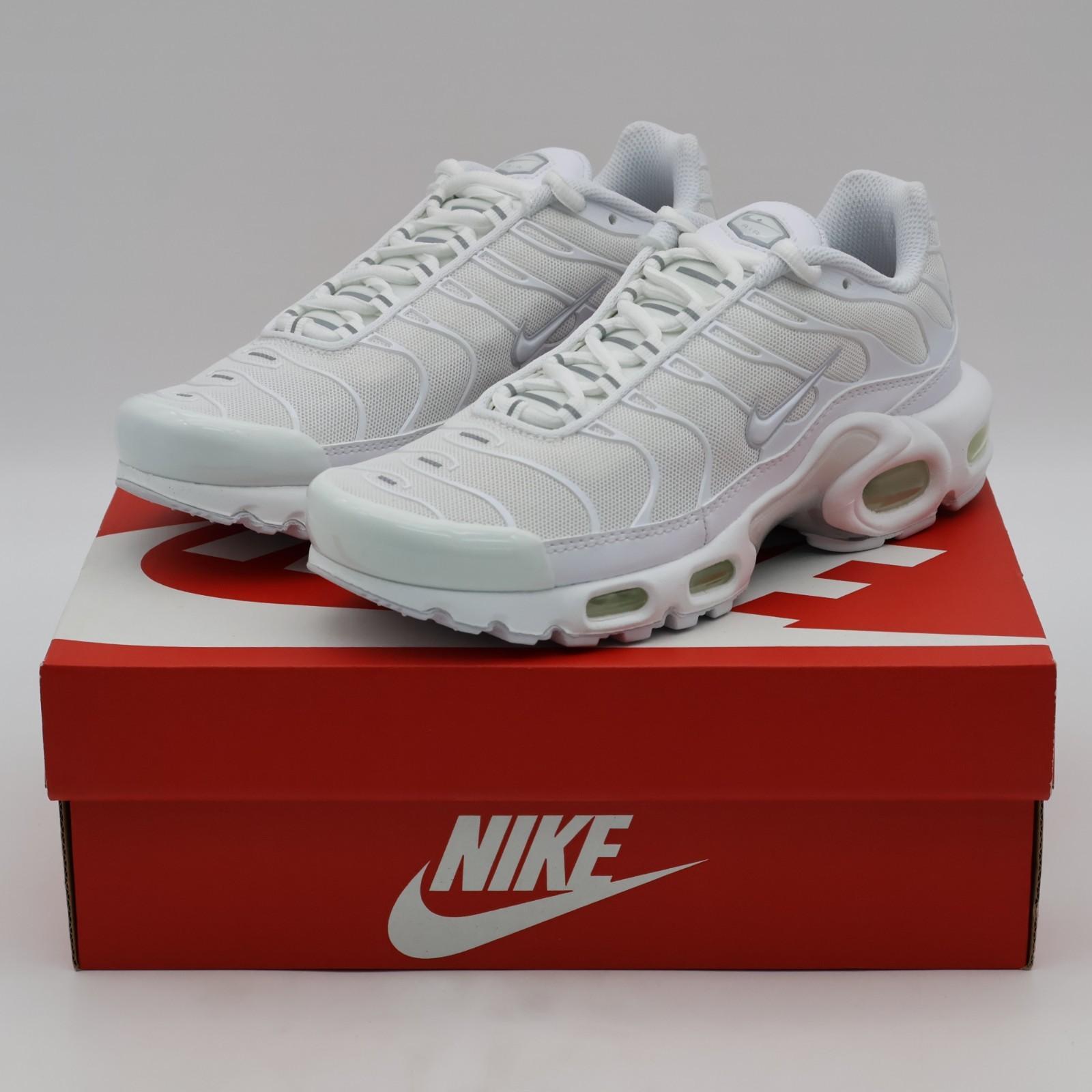 DM2362-100 Nike Air Max Plus Белый Чистый Платиновый (Женский) 6.5W
