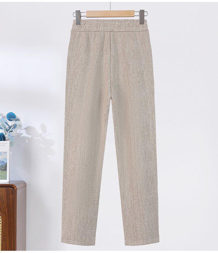 Plus Size Women's Velvet-Soft Elastic Waist Straight-Leg Pants - Warm, Loose Fit for Middle-Aged and Elderly