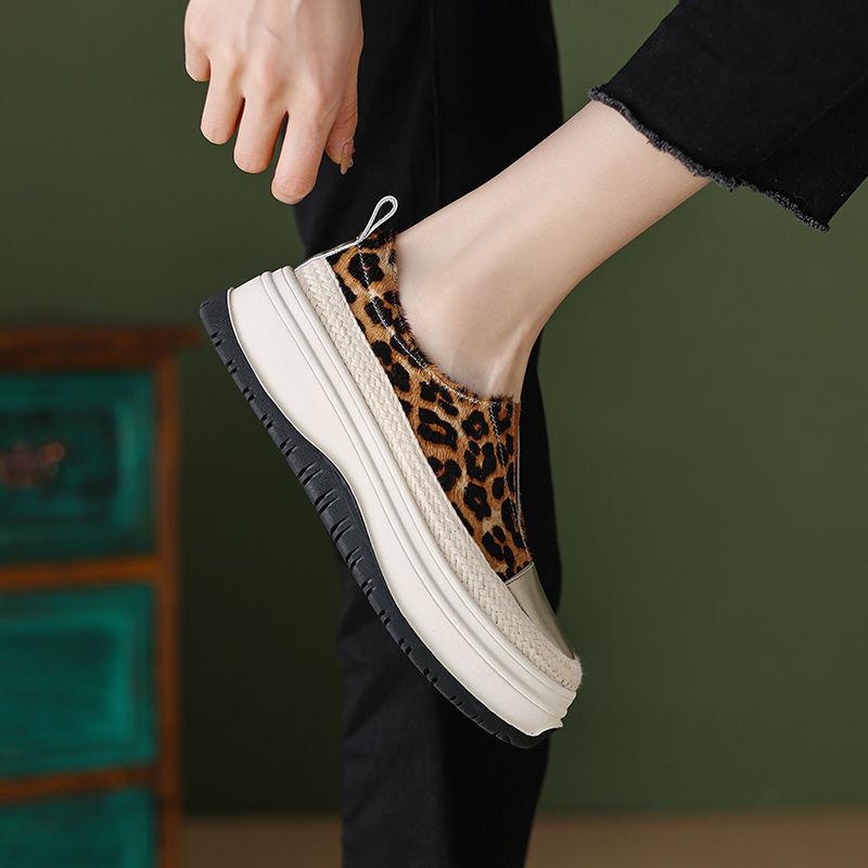 

Модная летняя повседневная обувь слипоны с леопардовым принтом для женщин Предложение дешевой эстетичной новинки 2025 года Оригинальная обувь на высокой платформе для женщин 35