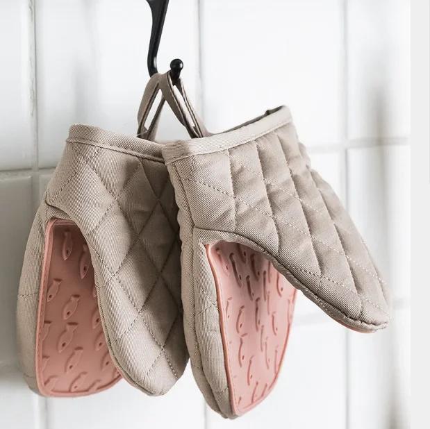 1 st Kök Varm Handklämma Ugnsvante Silikon Hög Temperatur Ugnsvante Ugn Mikrovågsugn Handhållen Varm Vante Klämma Ugnshandskar