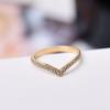 2025 New Fashion Jewelry Ring V-type Unique Design Inlaid Imitation Crystal Ring Jewelry Wholesale Cheap Marketing