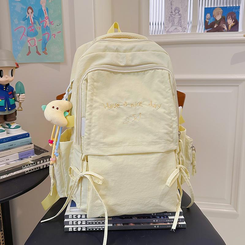 Urocza Mała Świeża Letnia Nowa Haftowana Lekka Duża pojemność Torba Studencka Torba na Komputer Plecak Podróżny Plecak.