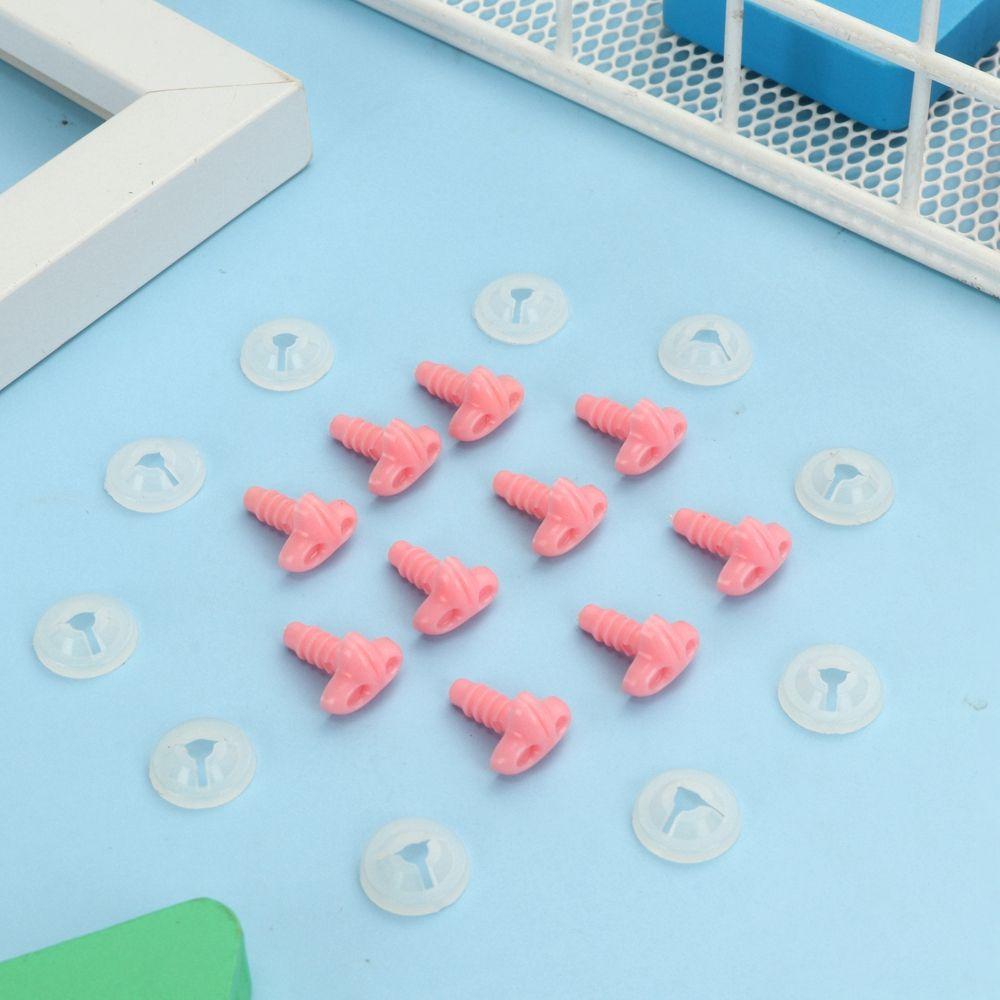 10Pcs DIY Animals Crafts Plastic Triangle Noses For Dolls Toys For Bear Buttons Toy DIY Safety Nose Dolls Accessories