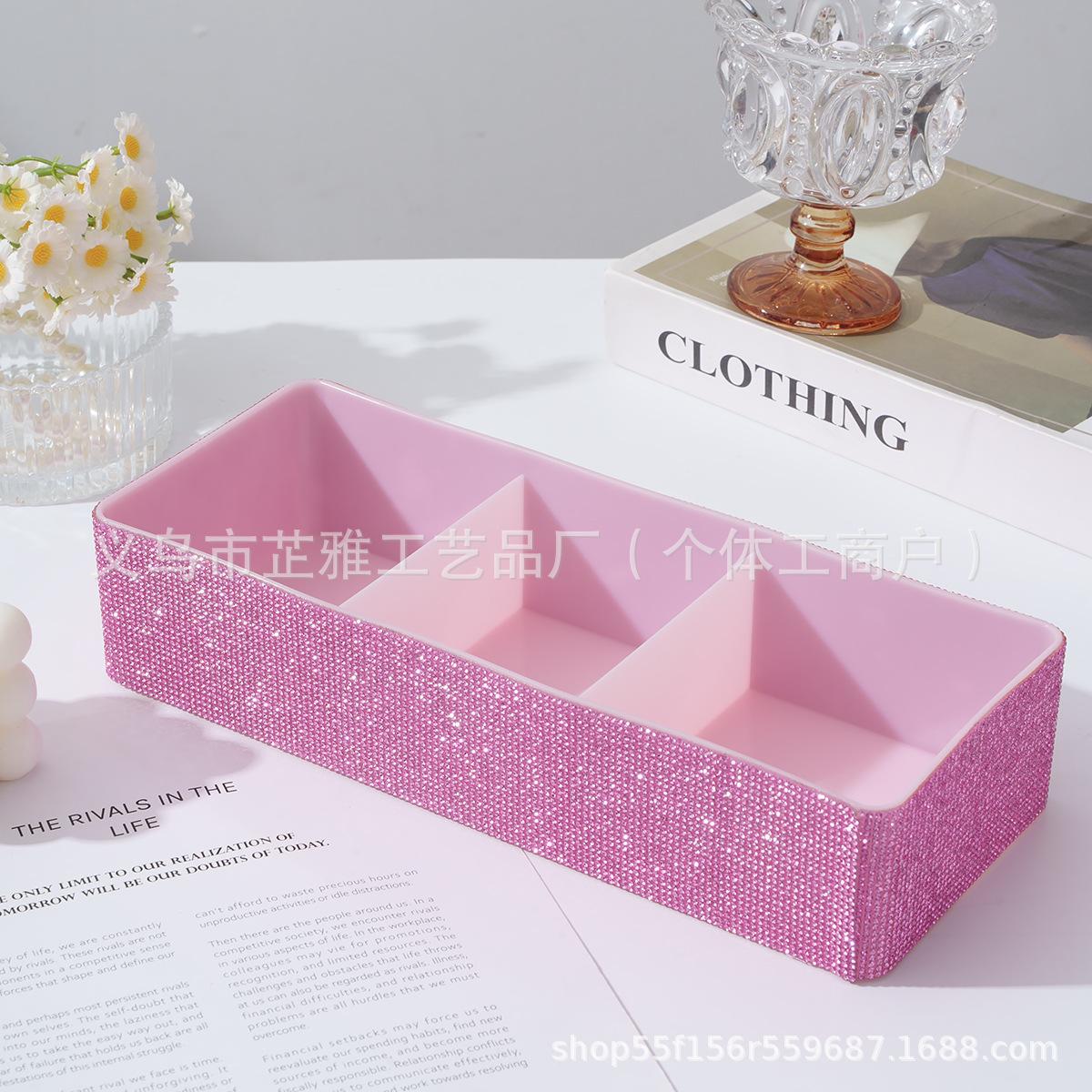 Nail Art Light Luxury Diamond Three-grid Cosmetics Storage Box High-value Dresser Cosmetics Nail Art Tools Storage Box 28.6*11.4cm розовый