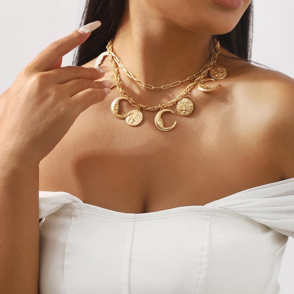 Women European Retro Relief Portrait Sun Moon Necklace Minimalist Personality Double Layer Chain Choker