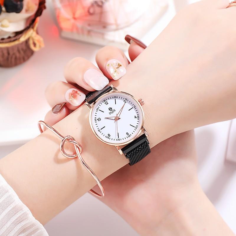 Simple Light Luxury Quartz Series Niche White Fashion Women'S Magnet Trend Girlfriend Gift Mori Series Wrist Watch