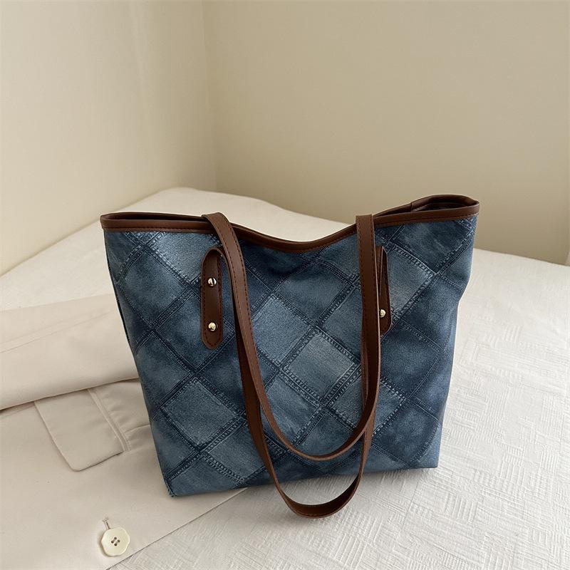 New Summer Korean Version Retro Large Capacity Simple Contrasting Color Tote Bag Women's One-shoulder Underarm Bag