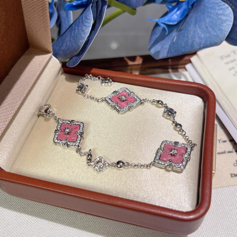 Italian Cloth Qi Lati Natural White Fritillary Four-Leaf Clover Bracelet Women'S Fashion Retro Rhombus Chalcedony Jewelry