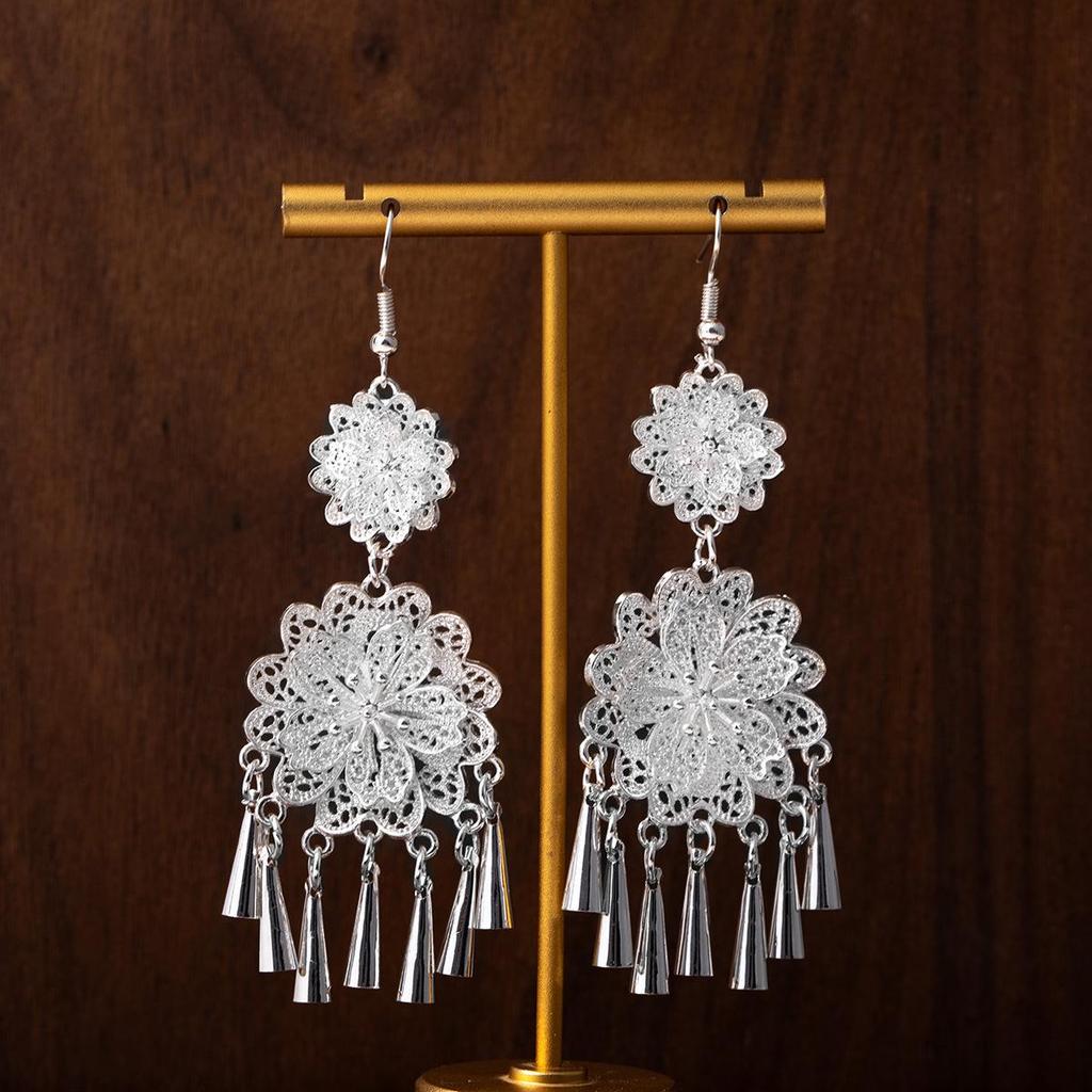 Miao Silver Tassel Earrings: Ethnic Style, Fashionable Exaggeration, Light Luxury Design