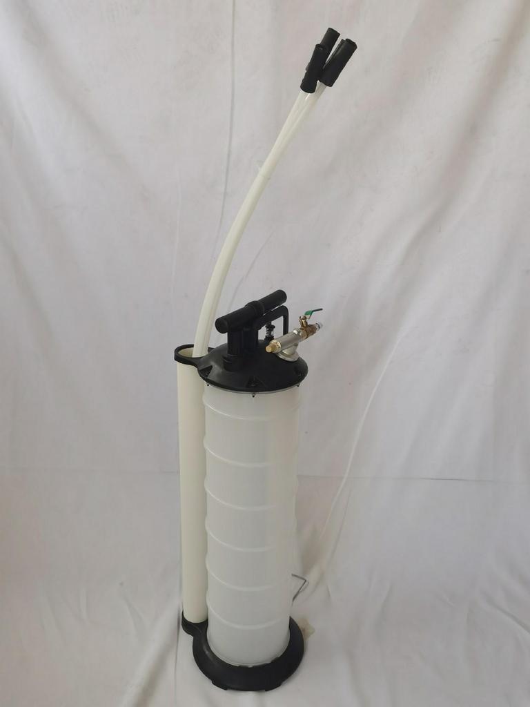 Manual Oil Extractor Pump for Cars - 7/9L Capacity, Engine and Brake Oil Suction Device