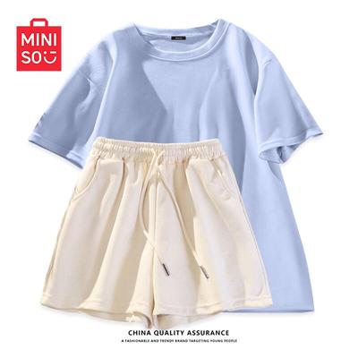 Abiti e completi – Completi con pantaloni