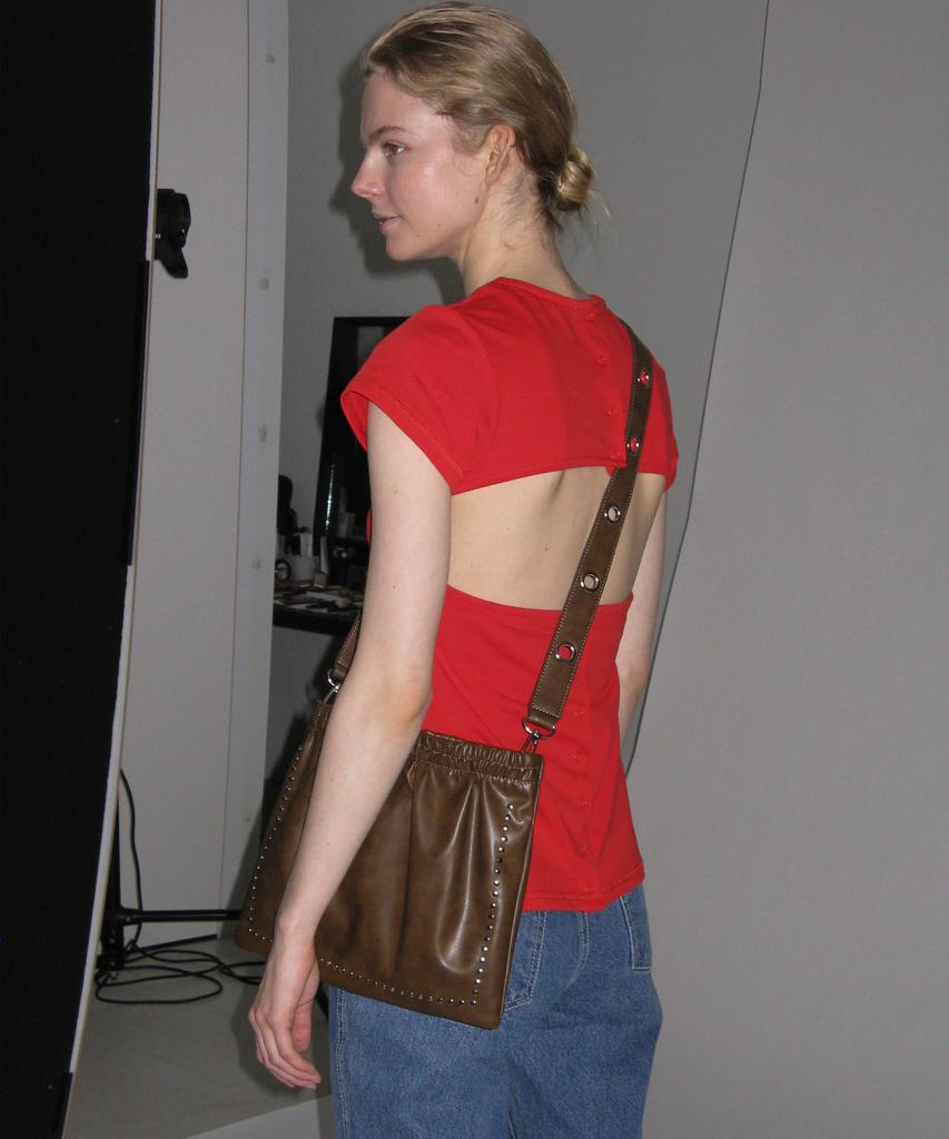 Partimento Women 2Way Studded Shirred Flat Bag_Brown