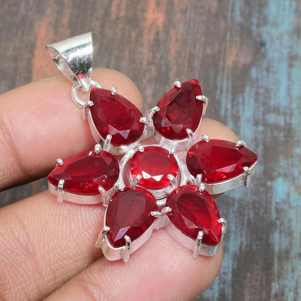 Mozambique Garnet Gemstone Solid 925 Sterling Silver Handmade Jewelry Pendant