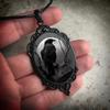Gothic Retro Dark Oval Lacework Crow Moon Glass Pendant Necklace for Women Hallowmas Party Punk Fashion Jewelry Accessories Gift