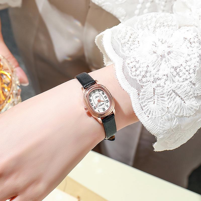 New Fashion Oval Dial Women Quartz Watches Simple Thin Leather Strap Women Wristwatch Vintage Arabic Numerals Dial Clock Gifts