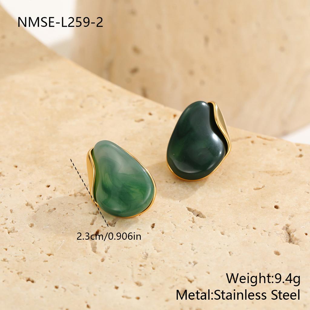 Color Retro Amber Resin K Gold Earrings French Light Luxury ins Premium Maillard Stud Earrings Women