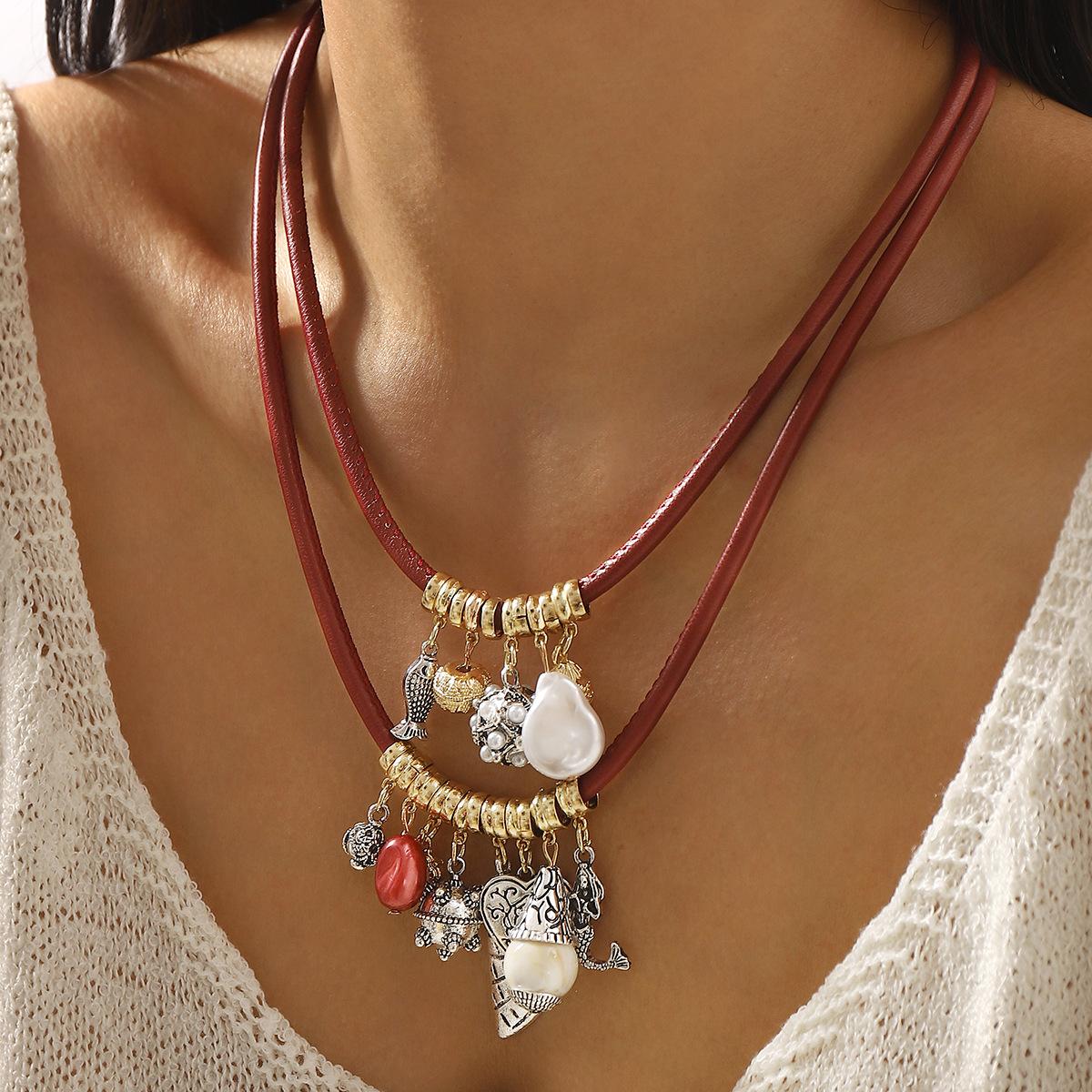 

Модное ожерелье для женских украшений красный