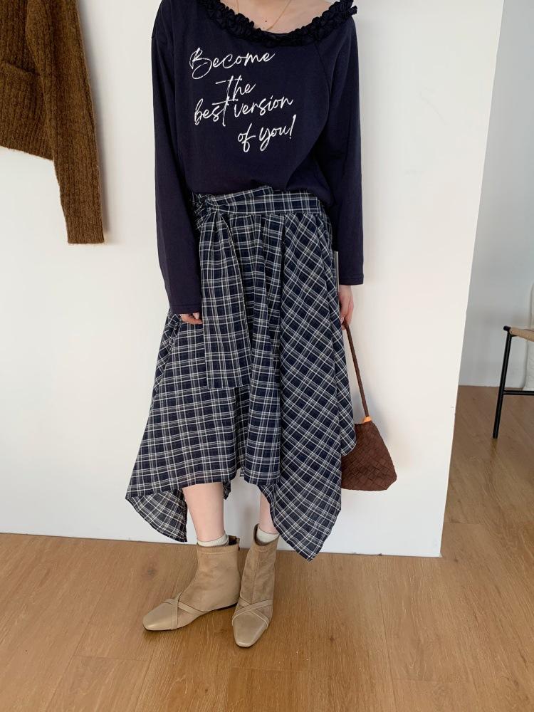 Korean version of square head suede splicing fashion boots women's autumn and winter new temperament inner height increase thin boots rear zipper sho