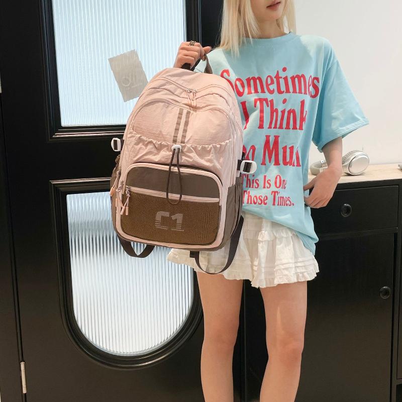 Backpacks for Women Minimally Designed Bag Large Capacity Lightweight Cute Backpacks Trendy Casual Back To School Bags Mochila