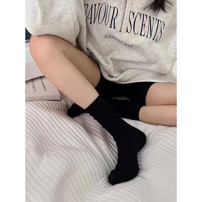 Women's Dark Grey Socks Simple Basic Vertical Stripe Cotton Mid Tube Stacked Socks Thin