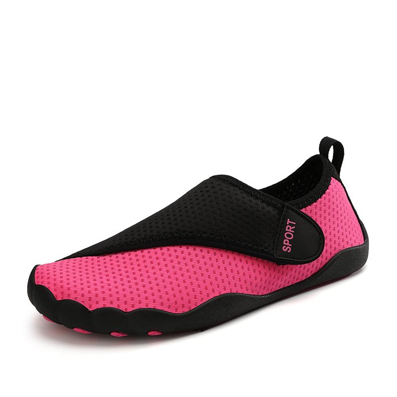 Unisex Barefoot Aqua Shoes Men Women Light Beach Water Shoes Quick Dry Upstream Swim Sandals for Fitness Yoga River Surfing