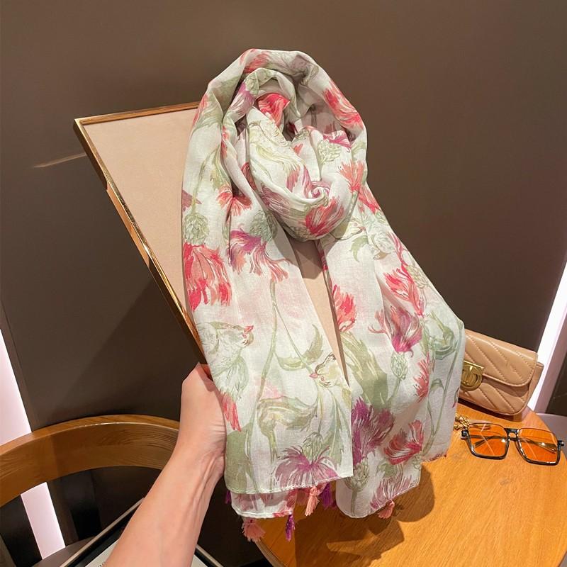 Bohemian vacation style sunscreen shawl with women's new models are very good-looking, high-end atmosphere and high-grade