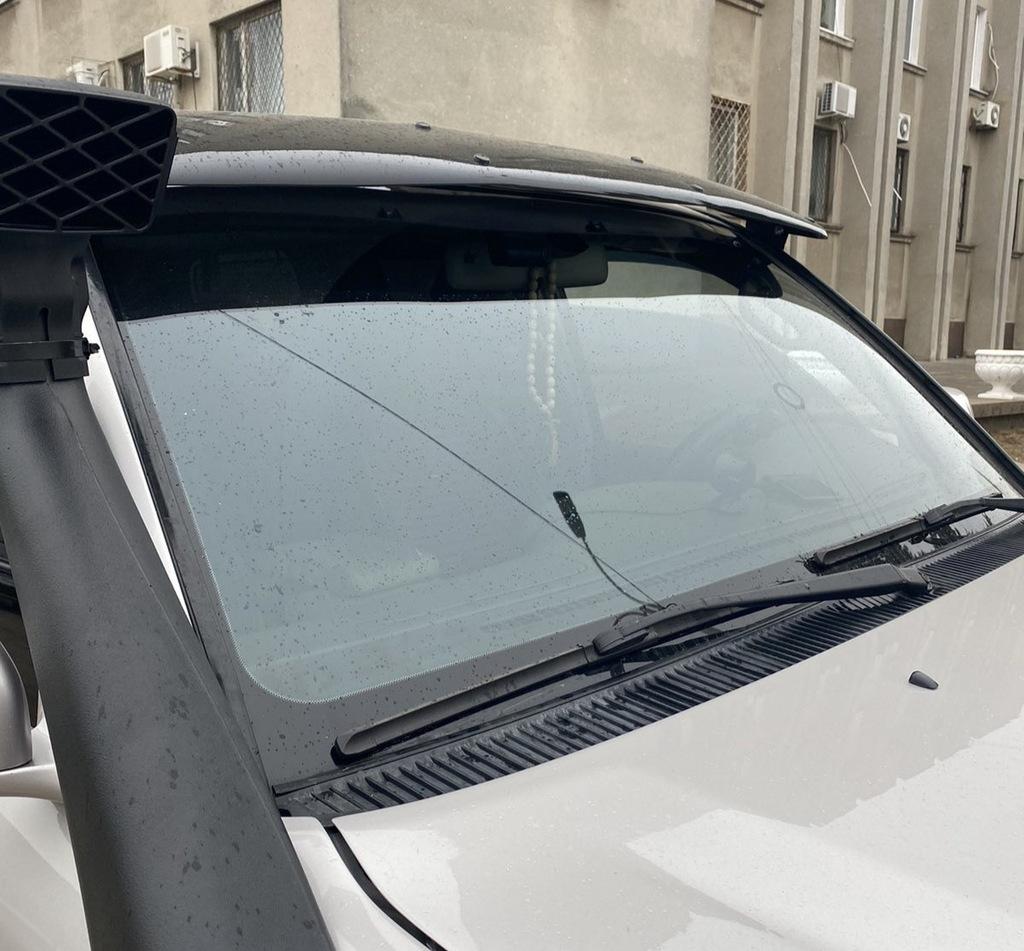 Козырек на лобовое стекло для Toyota Land Cruiser 100