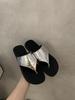Niche flat-bottomed sandals women's shoes outer wear 2025 new summer fashion shoes cool slippers beach shoes