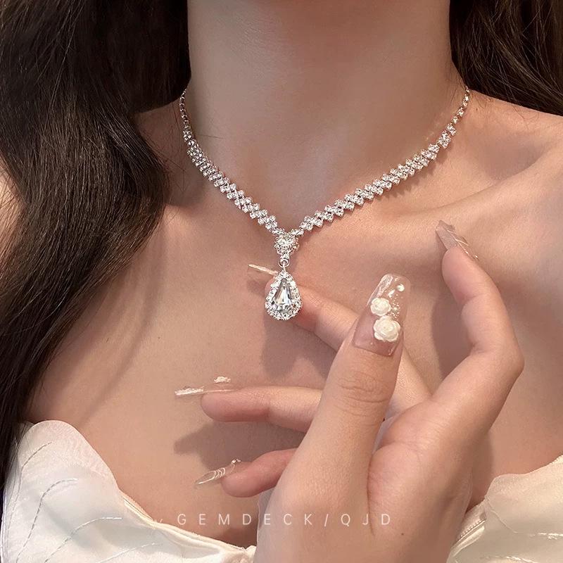 2025 Rhinestone Tassel Jewelry Set: Evening Gown Necklace & Earrings for Brides