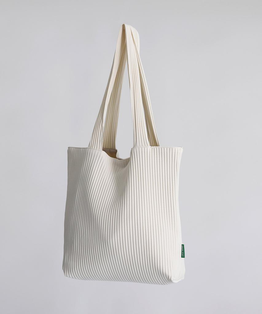 Green Stuff Unpretentious Yet Modern Shopper Bag 67 Pleated Fringes - Ivory