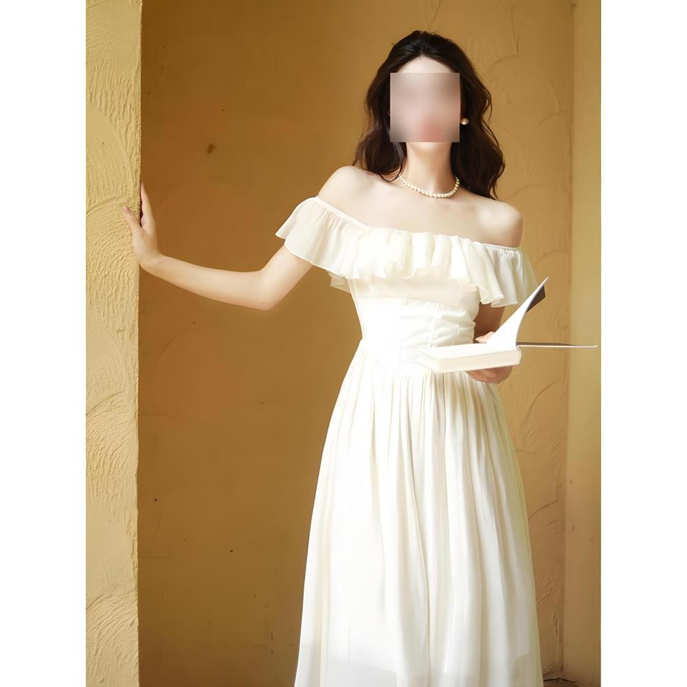 Retro dress beige one-word shoulder thin fairy skirt temperament super fairy summer