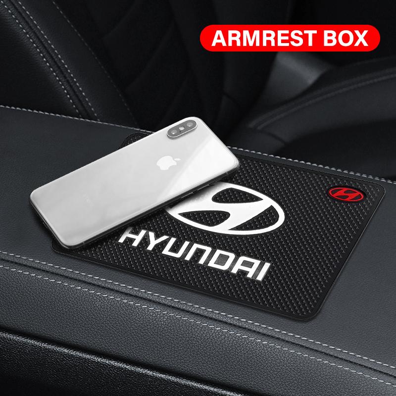 1Pcs Car Emblem Anti Slip Pad Phone Holder Non-Slip Mat Car Stlying For Hyundai I30 I20 IX35 I40 Tucson Getz Sonata Veloster Elantra Solaris